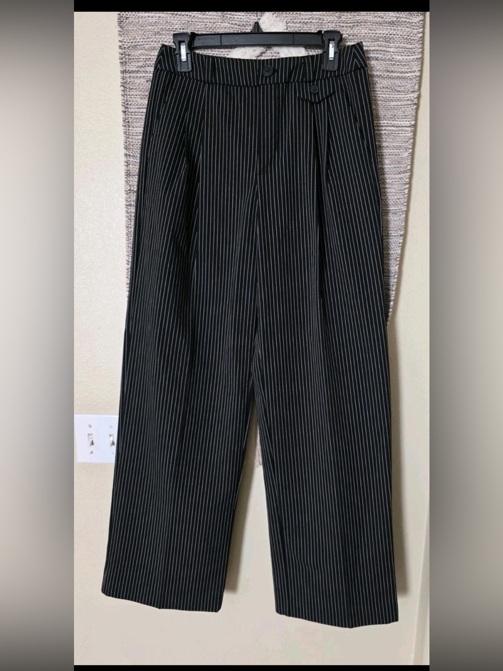 New Day Black Pinstripe Wide Leg Career Pants Women’s Size 4 Office Trouser